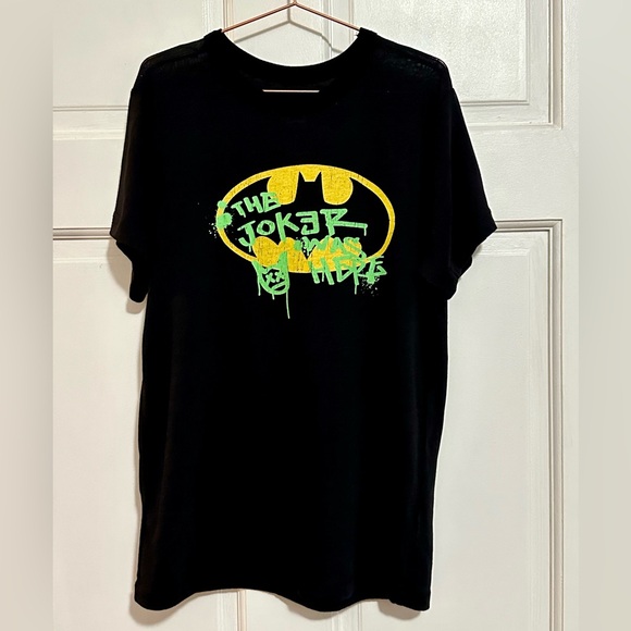 {Chaser} Boy's Batman Vs Joker Graphic Tee - Sz 14 🦇 - Picture 4 of 8